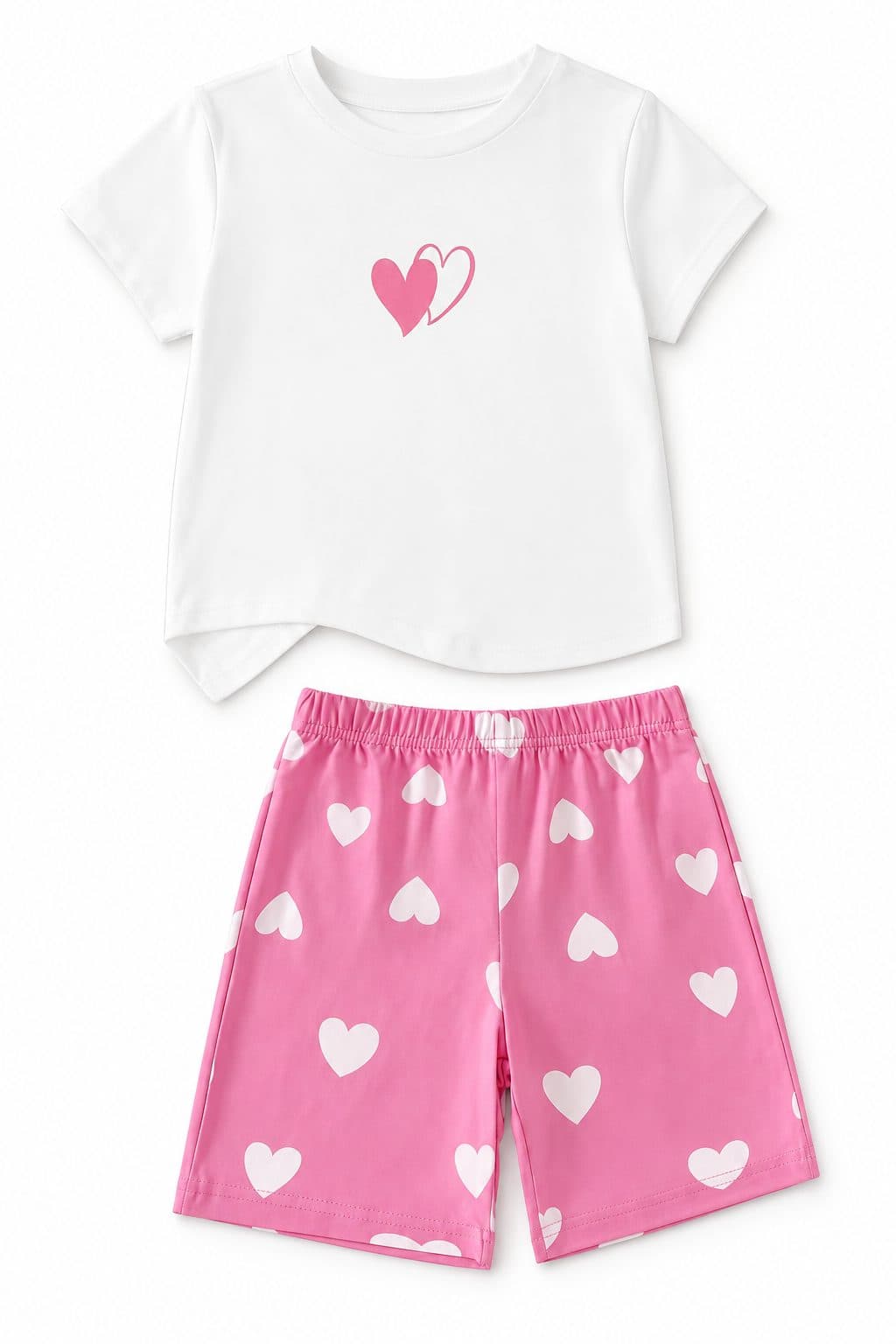 CONJUNTO POLO BLANCO CON CORAZONES Y SHORT ESTAMPADO — vestido para niña