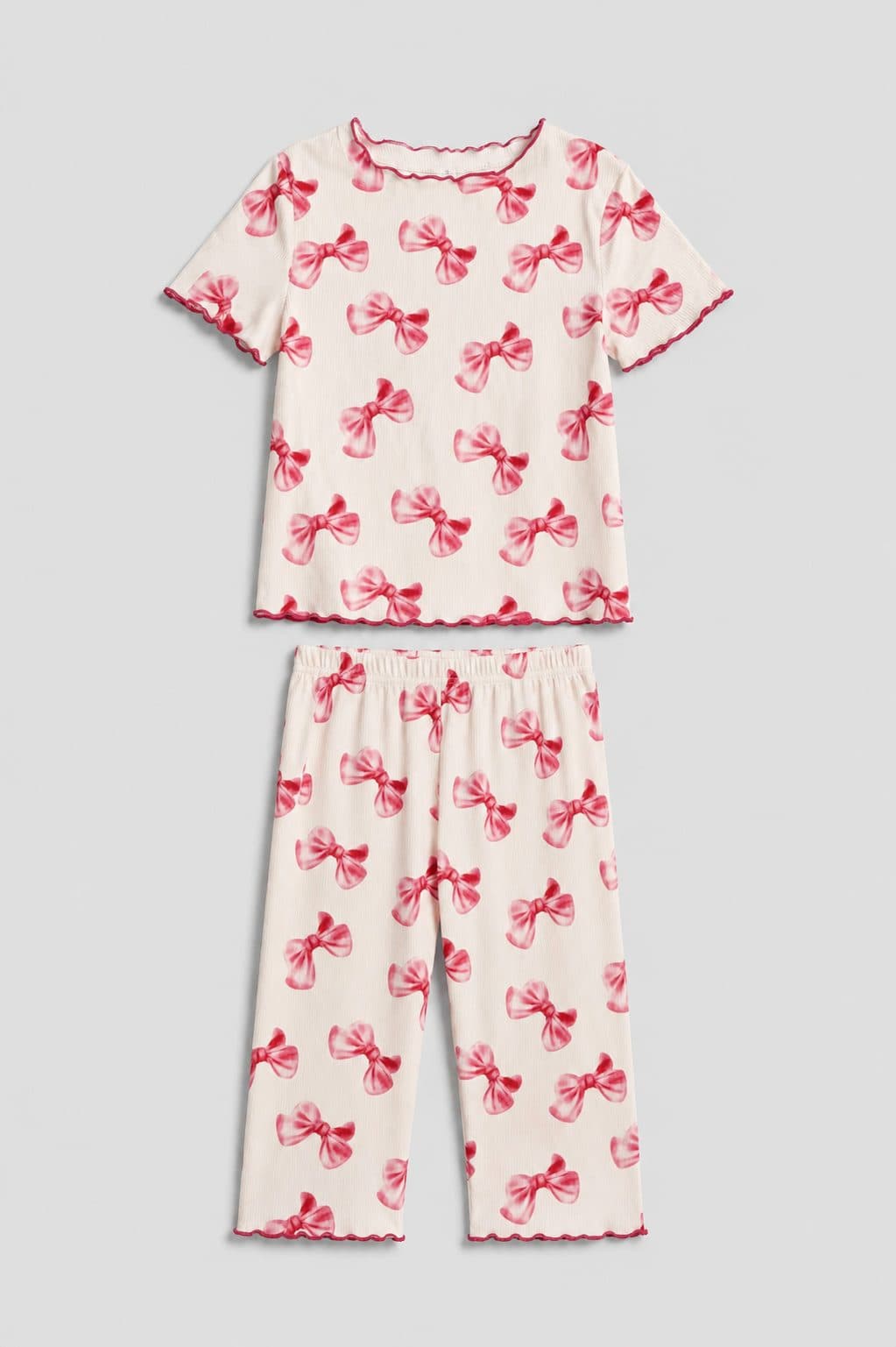CONJUNTO LAZOS ROSADOS — conjunto para niña