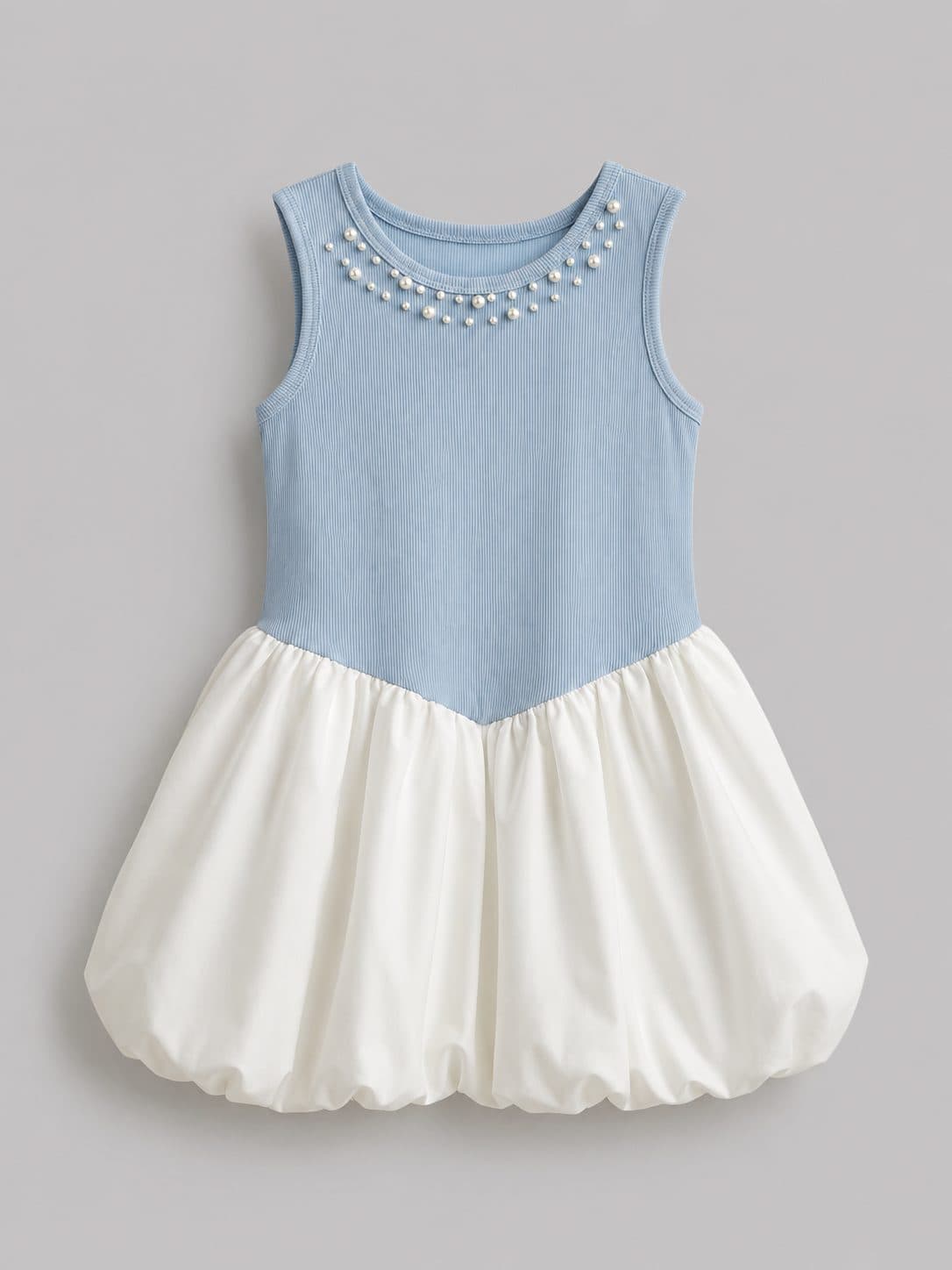 VESTIDO GLOBO AZUL Y BLANCO CON PERLITAS — vestido para niña