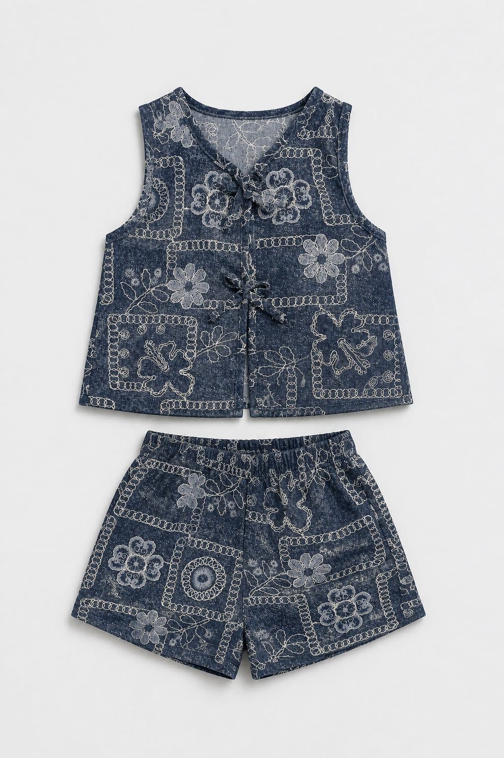 CONJUNTO BLUSA Y SHORT ESTAMPADO AZUL BORDADO — conjunto para niña