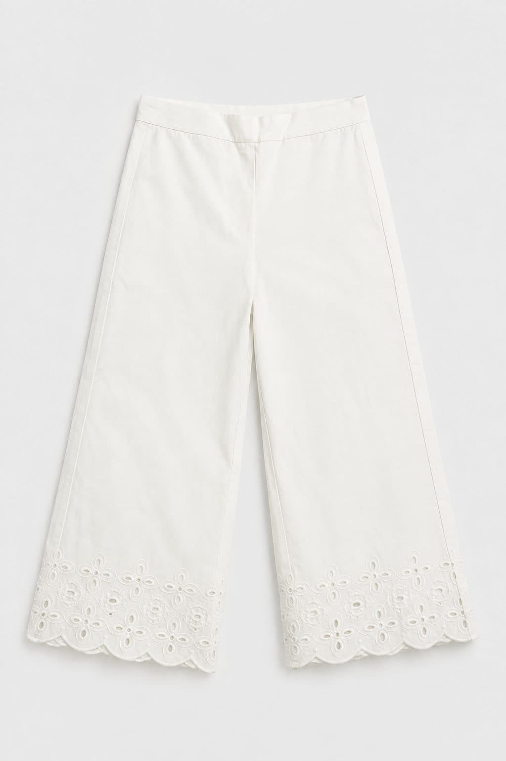 PANTALÓN ANCHO BLANCO CON BORDADO EN EL RUEDO — pantalón para niña