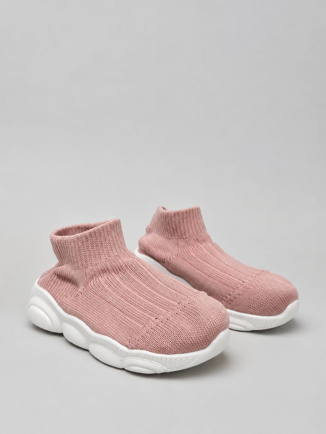ZAPATILLAS ROSADAS — zapatos para niña