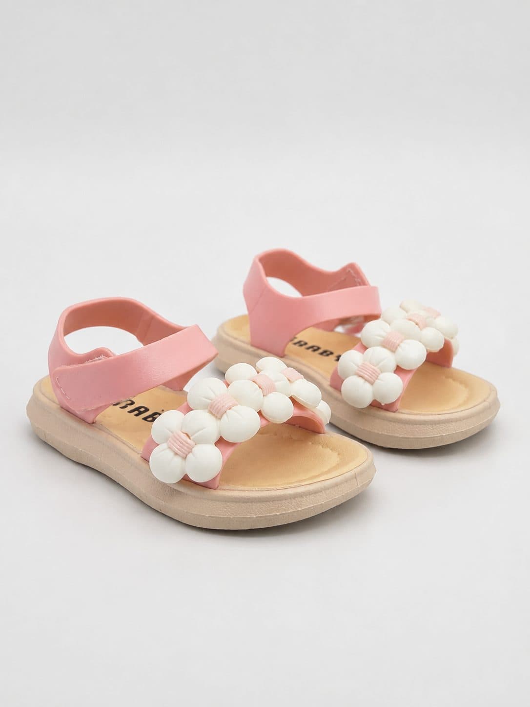 SANDALIAS ROSADAS CON FLORES BLANCAS — zapatos para niña