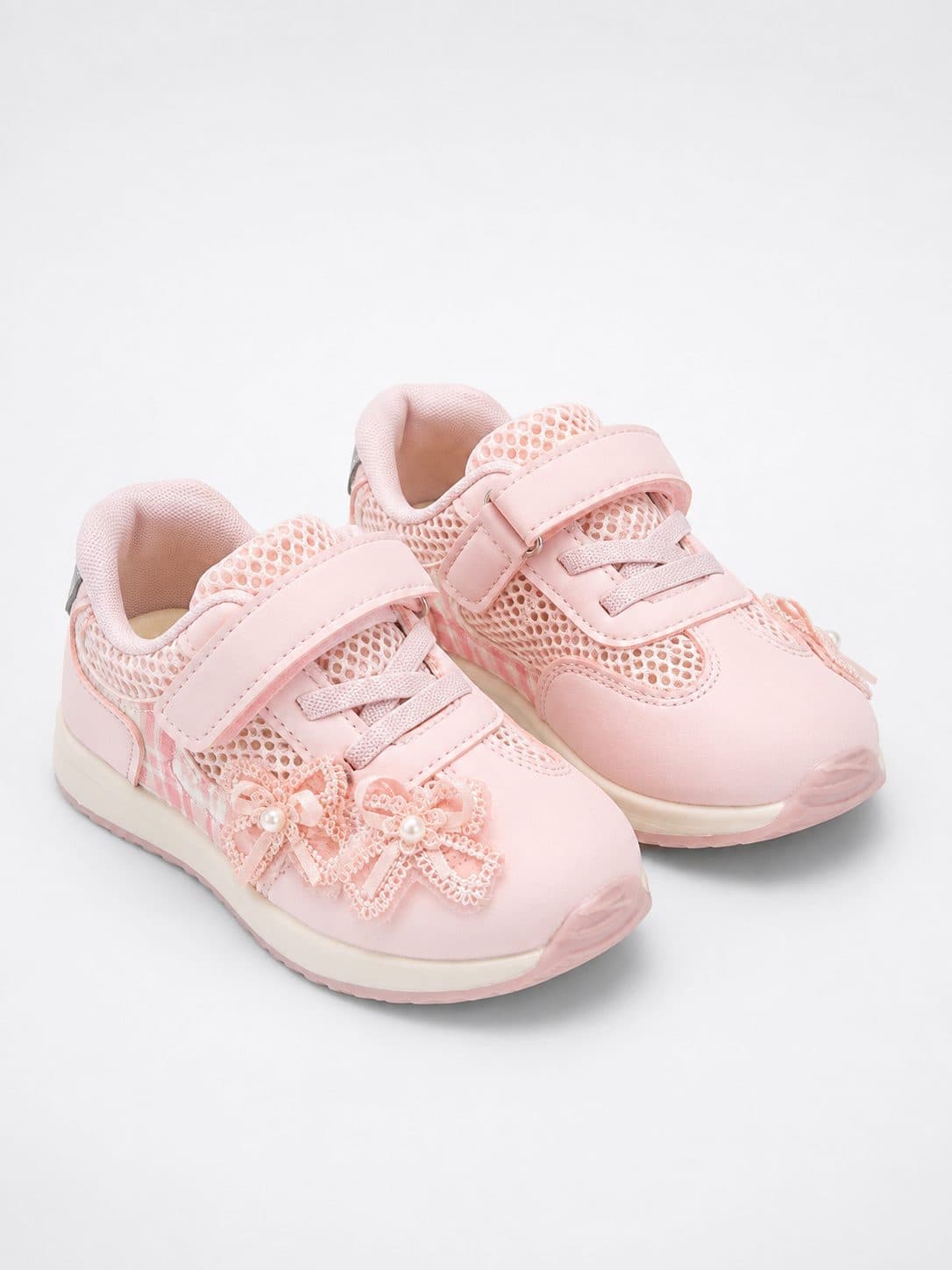 ZAPATILLAS ROSADAS CON MALLA Y FLORES DE ENCAJE — zapatos para niña