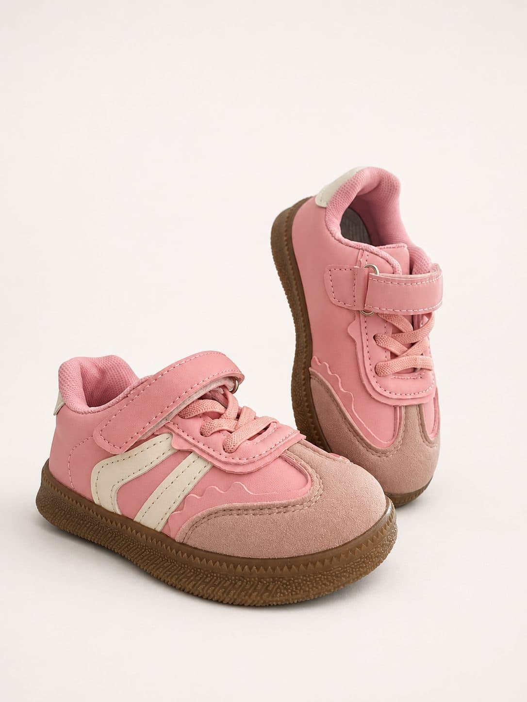 ZAPATILLAS ROSA CON BLANCO — zapatos para niña
