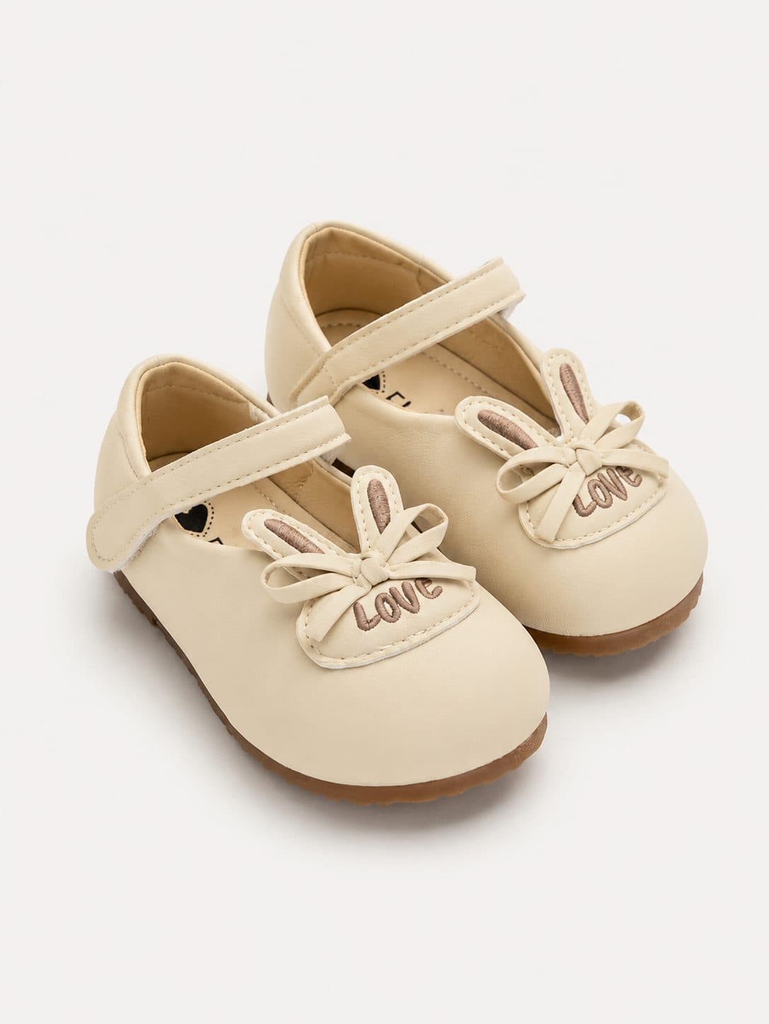 ZAPATOS CREMA CON OREJAS DE CONEJO — zapatos para niña