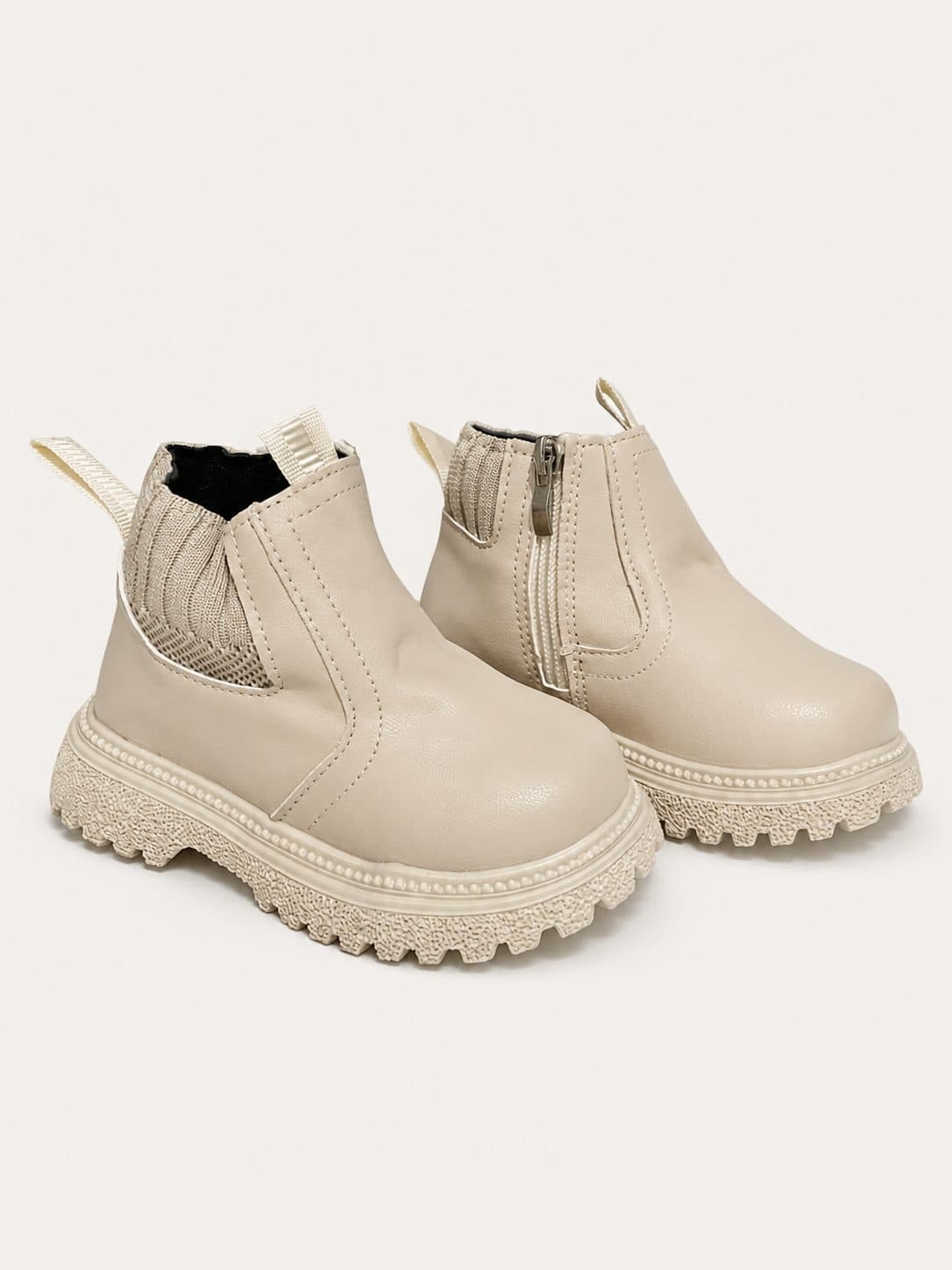 BOTINES BEIGE CON CIERRE LATERAL — zapatos para niña
