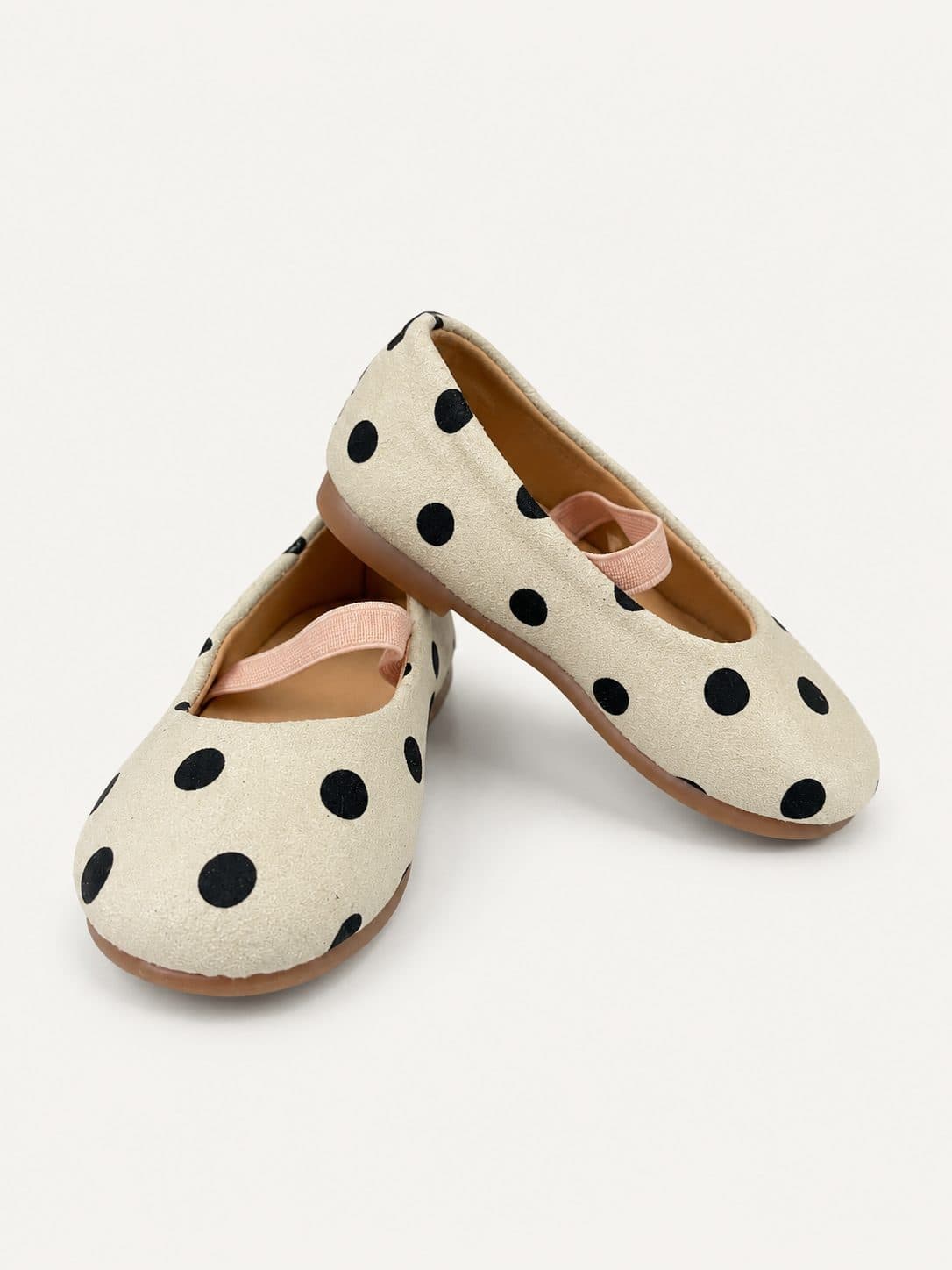 ZAPATOS CREMA CON LUNARES — zapatos para niña