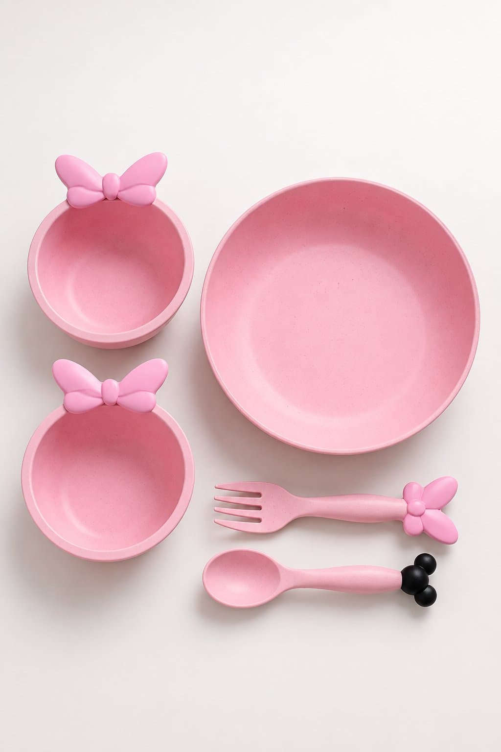 SET DE VAJILLA MINNIE MOUSE ROSADO CON MOÑO — accesorio para niña