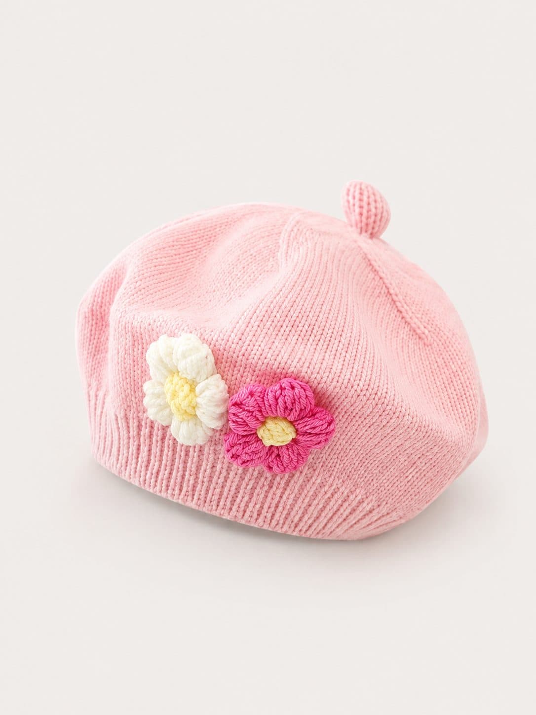 BOINA NIÑA ROSA CON FLORES TEJIDAS — accesorio para niña
