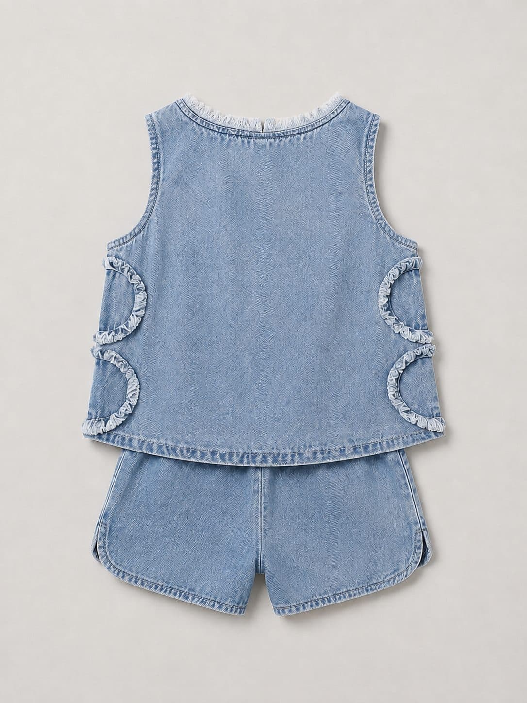 CONJUNTO DENIM CON APLIQUE DE AROS — conjunto para niña